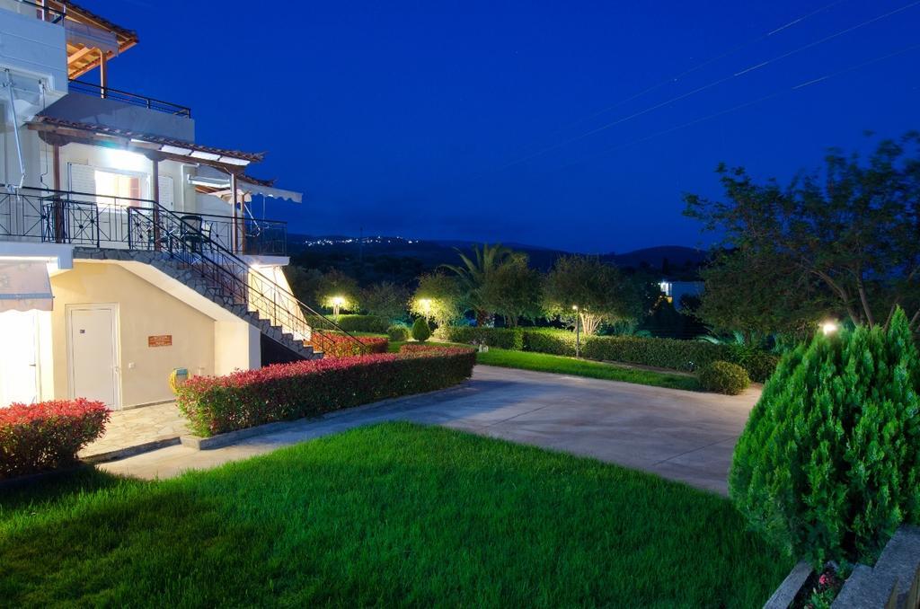 Thea Studios Φοινικούντα Εξωτερικό φωτογραφία